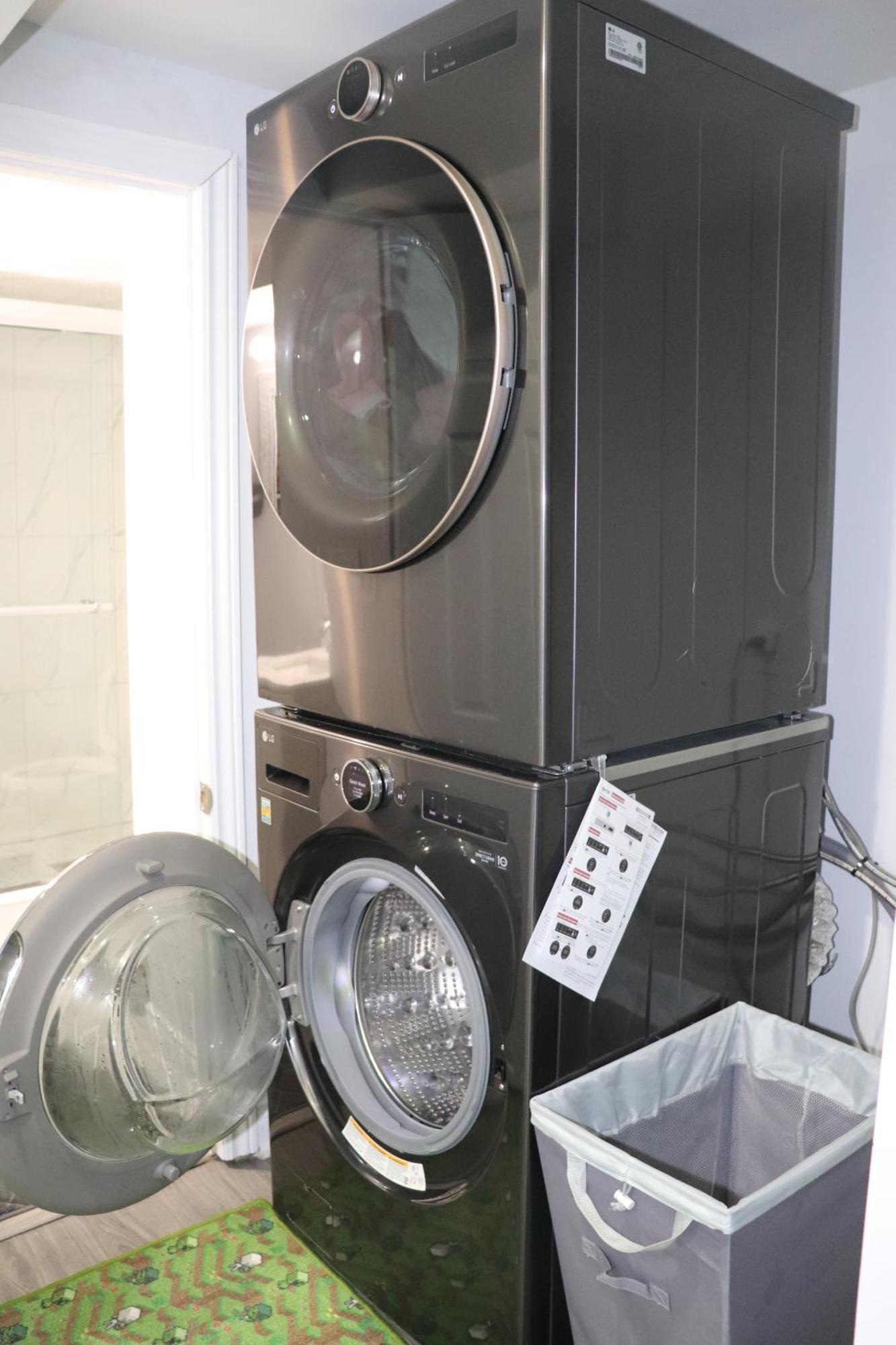 Garden 2 Bedroom Apt - Free Parking Wifi Laundry Workstation Brampton Dış mekan fotoğraf