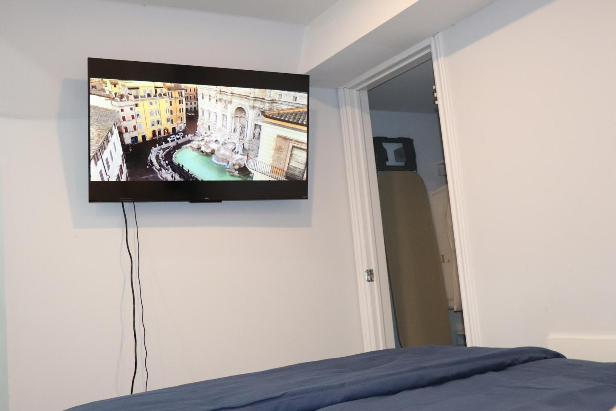Garden 2 Bedroom Apt - Free Parking Wifi Laundry Workstation Brampton Dış mekan fotoğraf