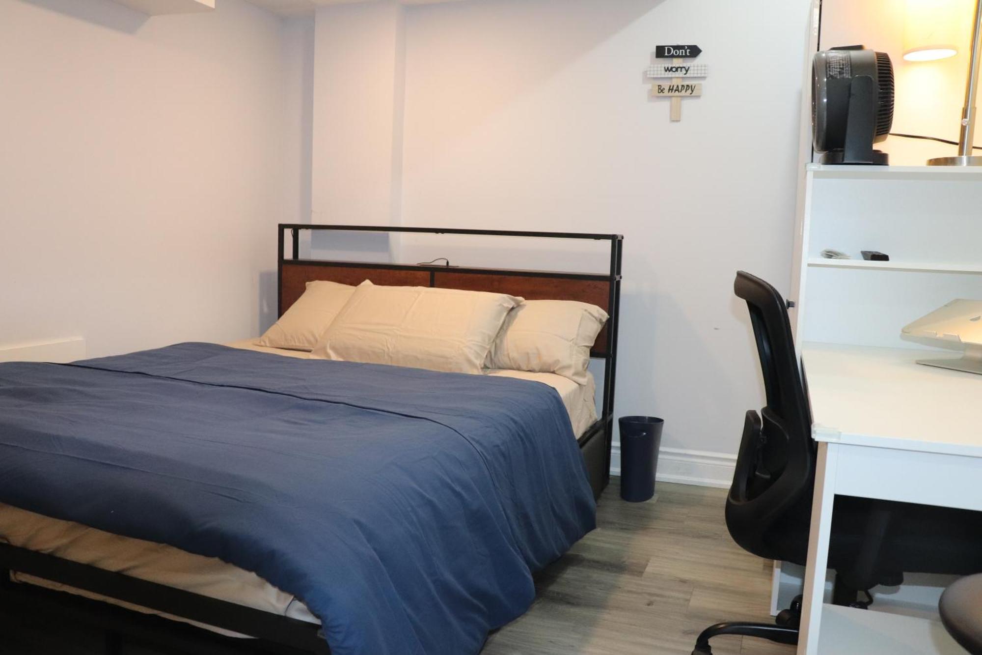 Garden 2 Bedroom Apt - Free Parking Wifi Laundry Workstation Brampton Dış mekan fotoğraf
